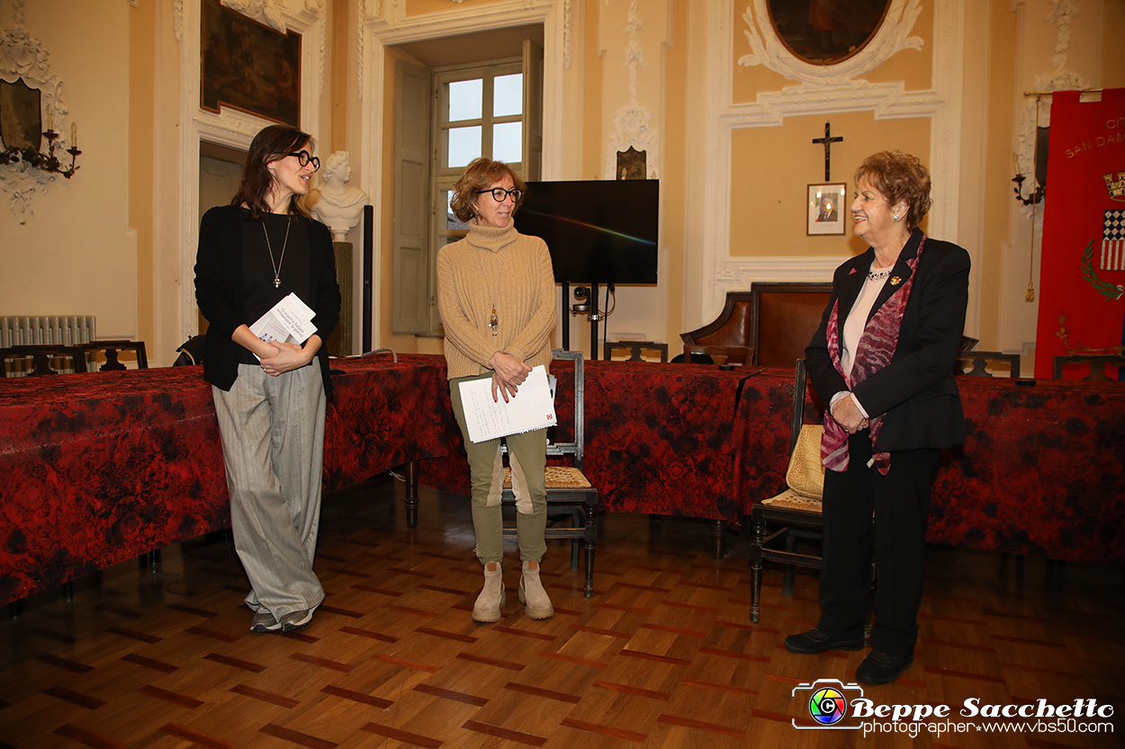 VBS_5515 - Presentazione Libro 'Ci piaceva ballare nonostante la guerra' di Franca Garesio Pelissero.jpg